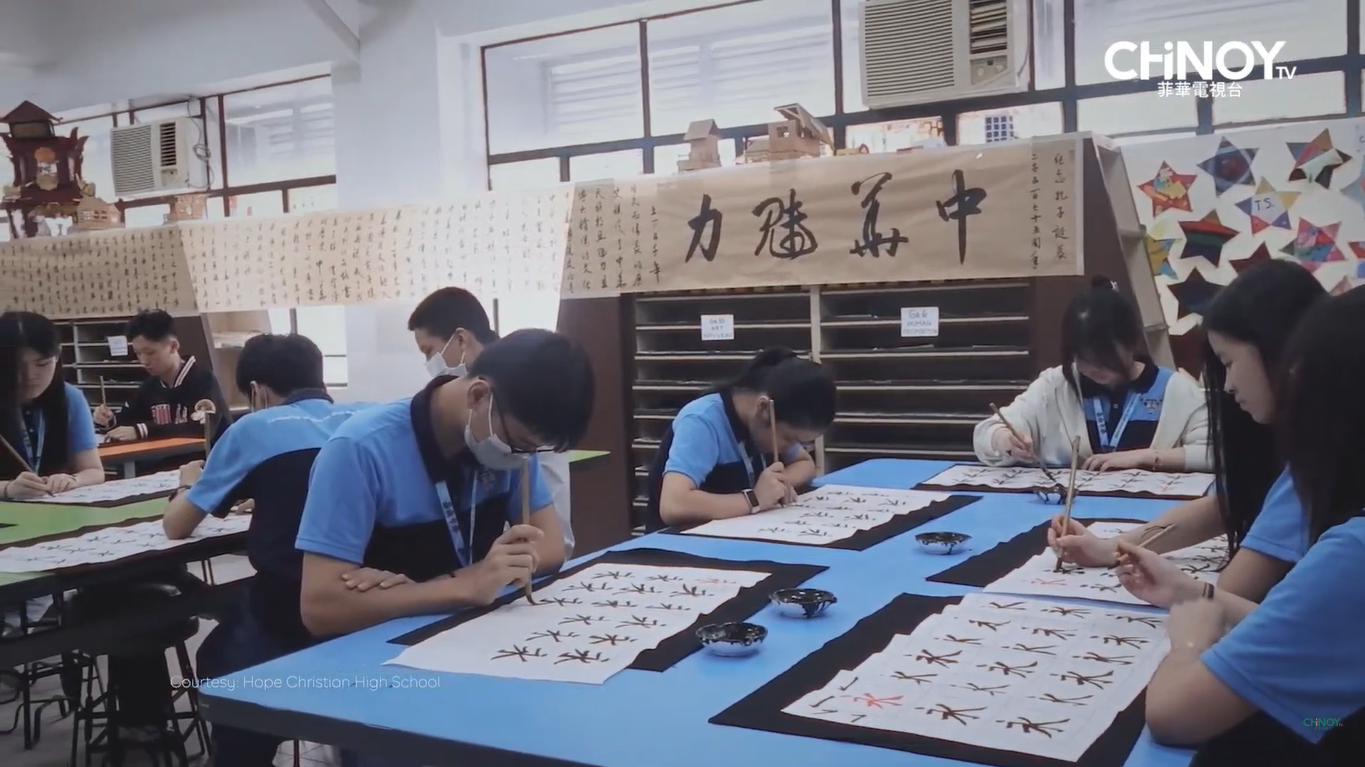 Students Doing Mopit in Chinese Class