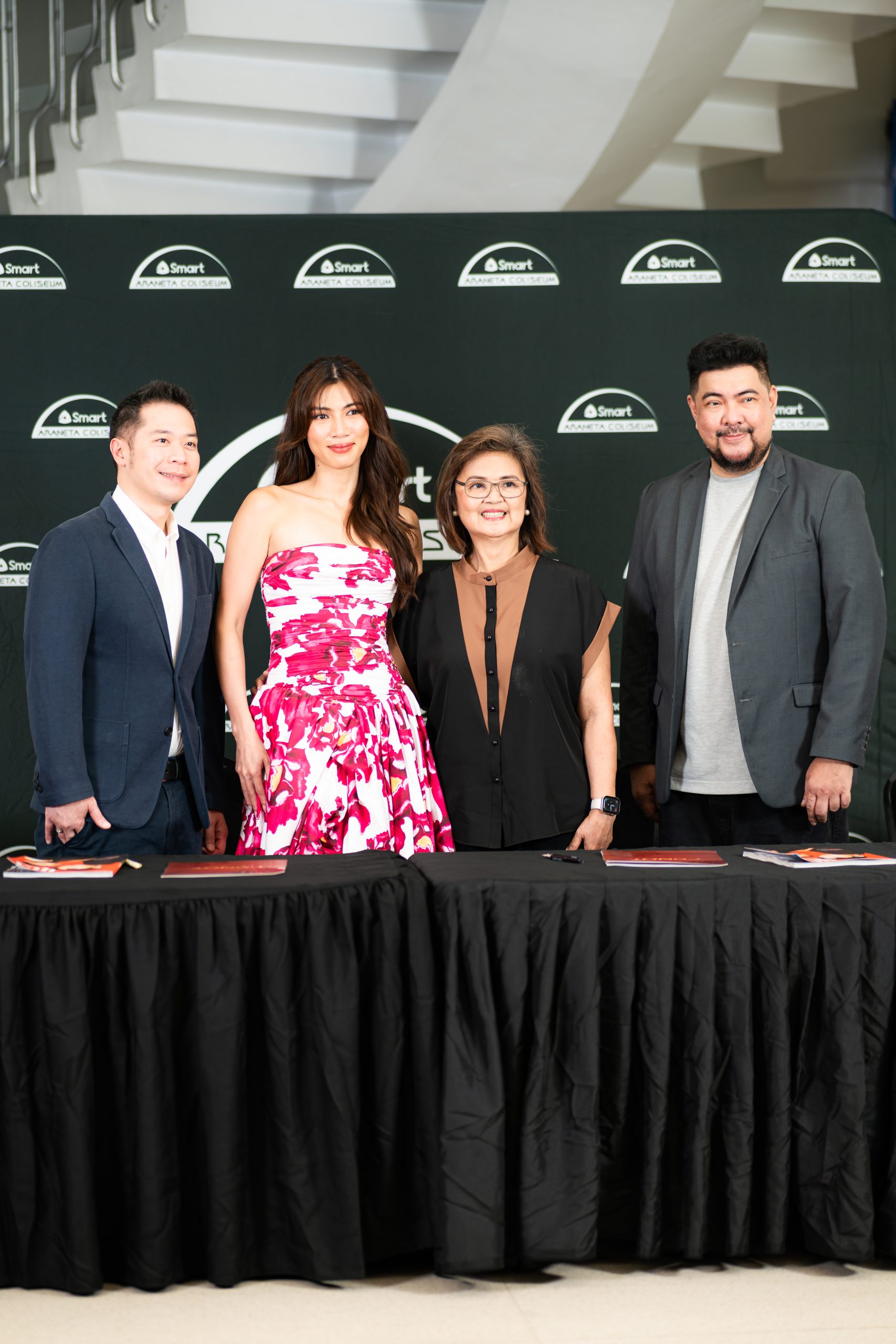 Group Photos of CTV President Alvin Tan MMCG Y2 Pageant Director Nicole Cordoves